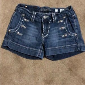 Woman’s miss me jean shorts